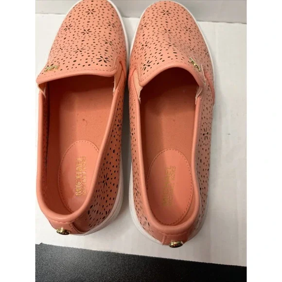 Michael Kors Women Leather Upper Rubber Sole Size 8M Coral - Picture 7 of 8
